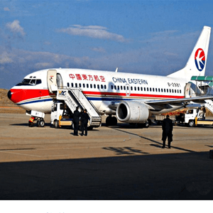 阿拉善左旗巴彦浩特航空托运航空快运业稳步发展的原因是什么？